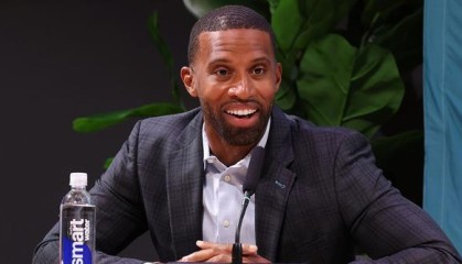 黄蜂主帅查尔斯·李：参加篮球无疆界带给我全新视角